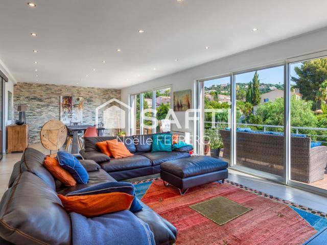 Maison 6 pièces 210 m²
