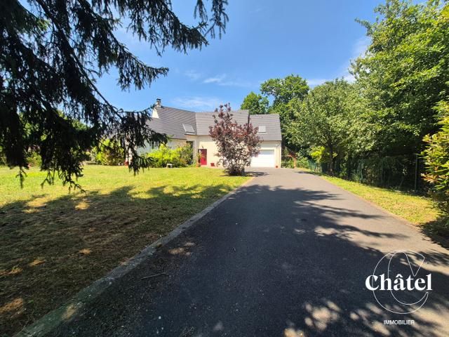 Maison 6 pièces 210 m²