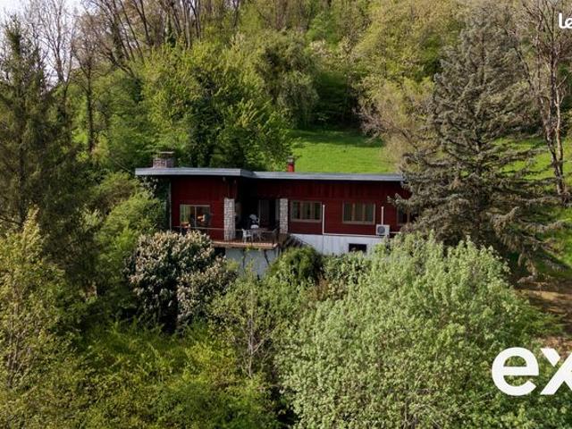 Maison 6 pièces 211 m²