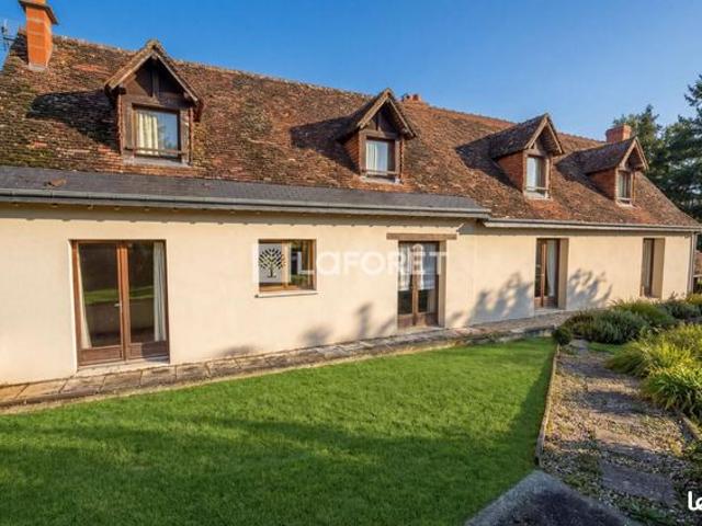Maison 6 pièces 211 m²
