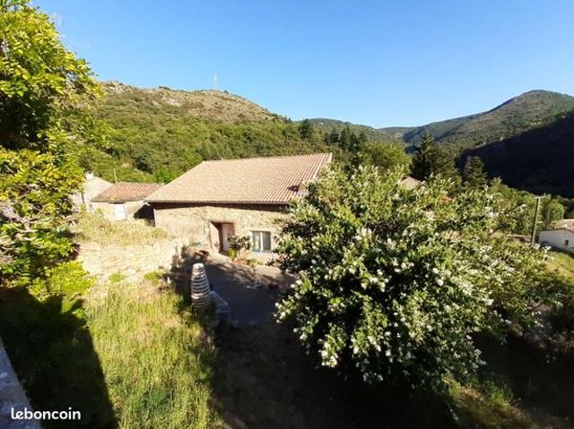 Maison 6 pièces 268 m²