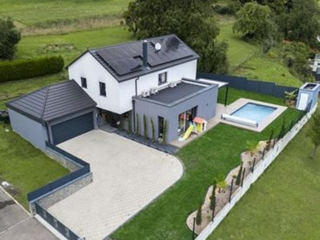 Maison 6 pièces 211 m²