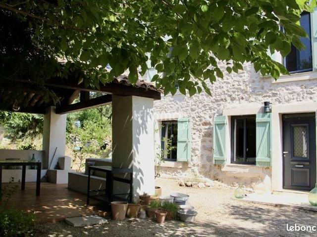 Maison 6 pièces 212 m²