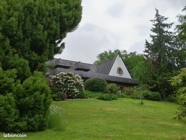 Maison 6 pièces 212 m²