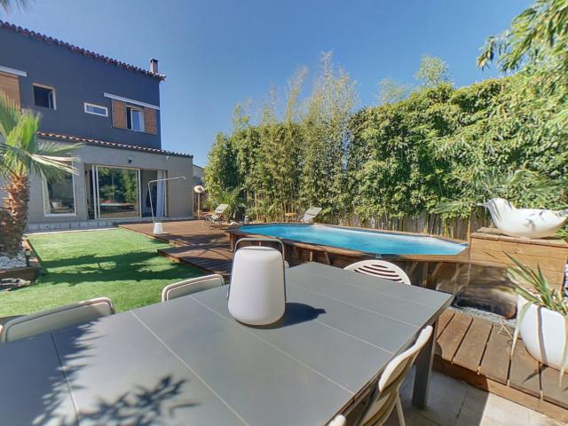Maison 6 pièces 212 m²