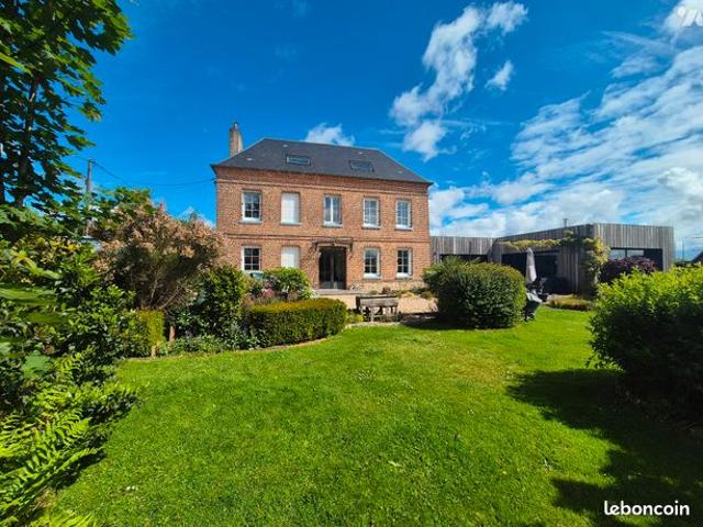 Maison 6 pièces 212 m²