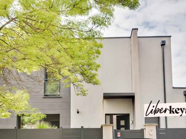 Maison 6 pièces 212 m²