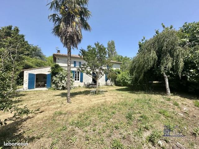 Maison 6 pièces 212 m²
