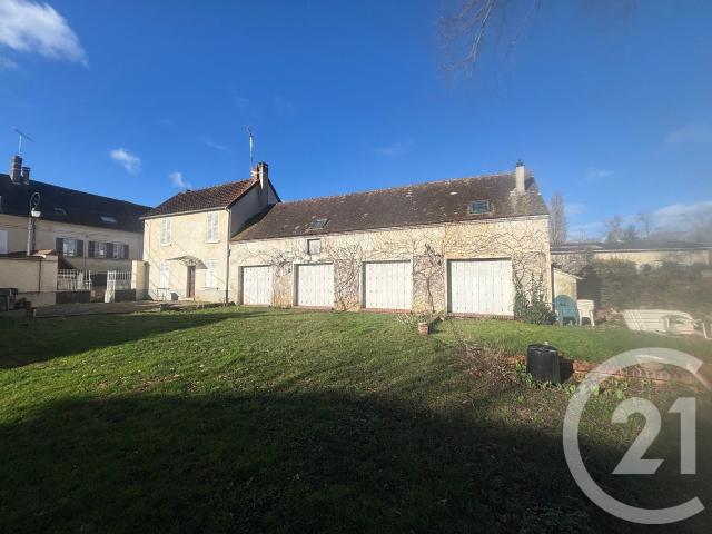 Maison 6 pièces 212 m²
