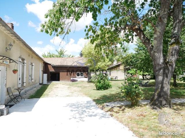Maison 6 pièces 212 m²