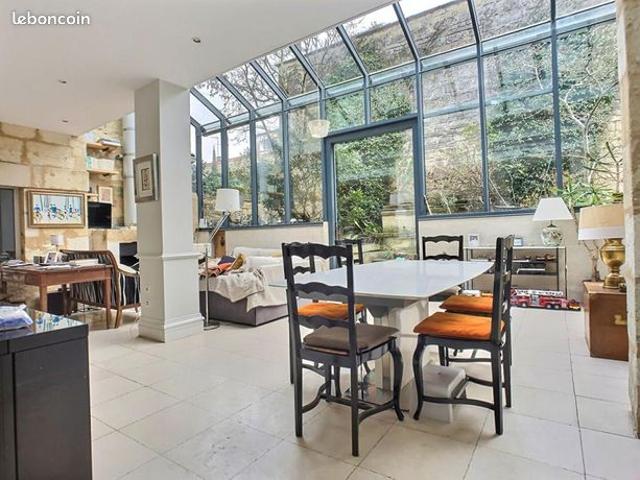 Maison 6 pièces 213 m²