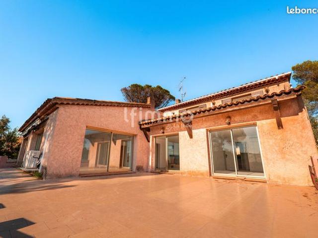 Maison 6 pièces 213 m²