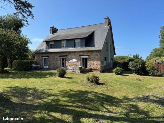 Maison 6 pièces 213 m²