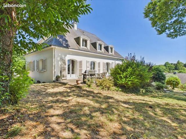 Maison 6 pièces 213 m²
