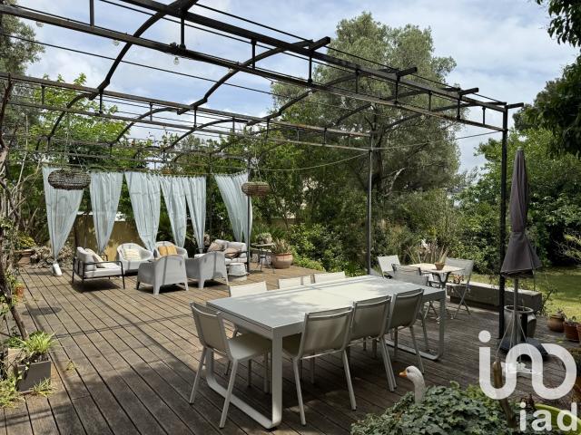Maison 6 pièces 213 m²