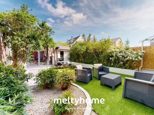 Maison 6 pièces 213 m²