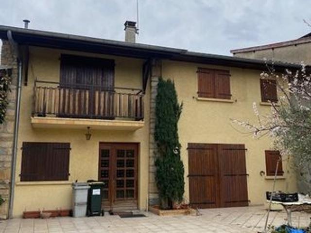 Maison 6 pièces 224 m²