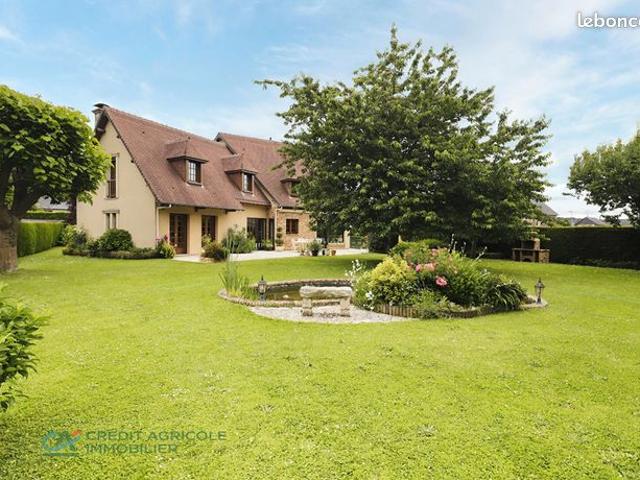 Maison 6 pièces 224 m²