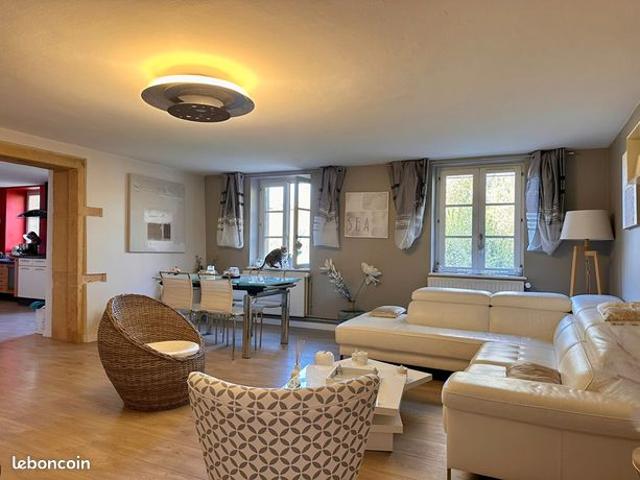 Maison 6 pièces 224 m²