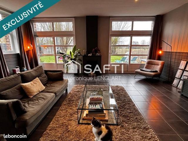 Maison 6 pièces 225 m²