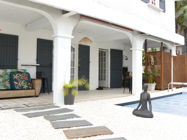 Maison 6 pièces 225 m²