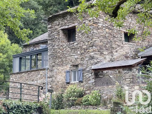Maison 6 pièces 225 m²