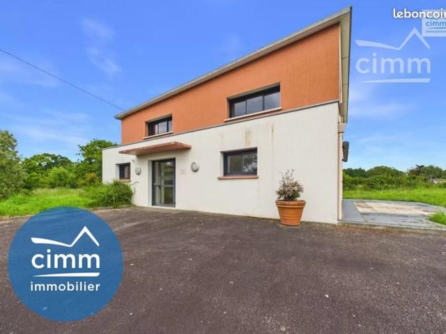 Maison 6 pièces 225 m²