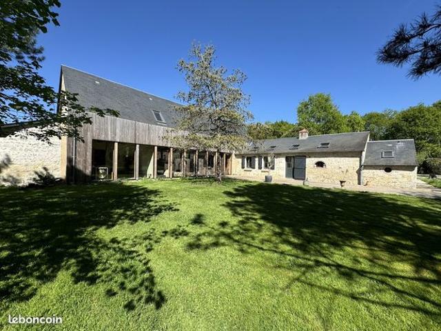 Maison 6 pièces 225 m²