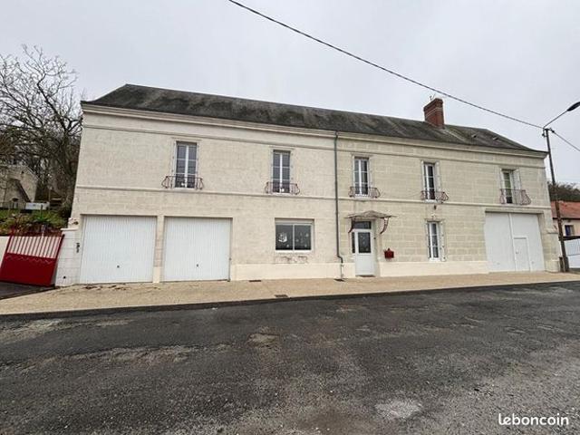 Maison 6 pièces 226 m²