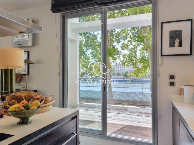 Maison 6 pièces 226 m²