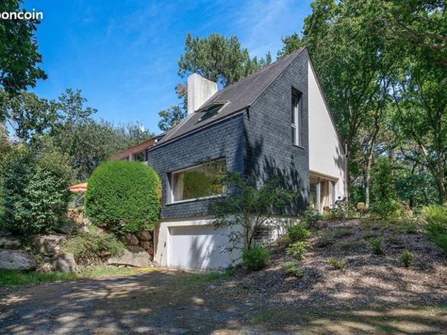 Maison 6 pièces 226 m²