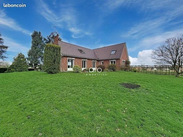 Maison 6 pièces 226 m²