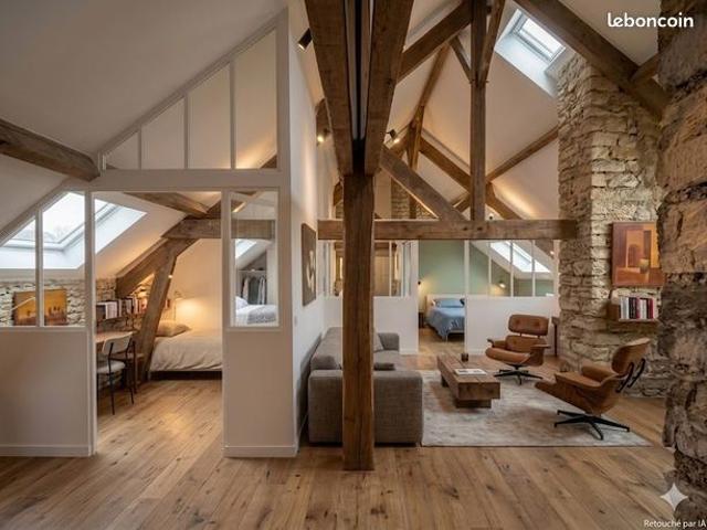 Maison 6 pièces 227 m²