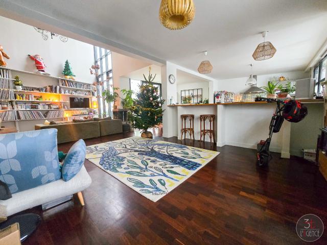 Maison 6 pièces 227 m²