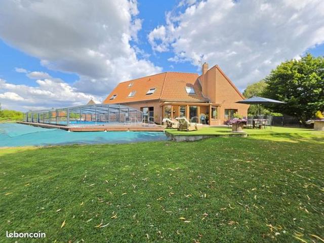 Maison 6 pièces 227 m²