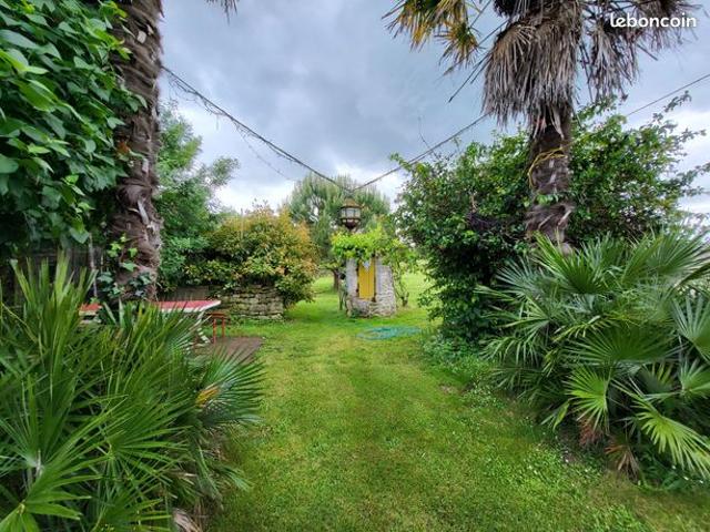 Maison 6 pièces 228 m²