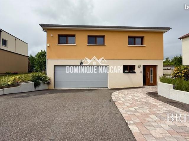 Maison 6 pièces 228 m²