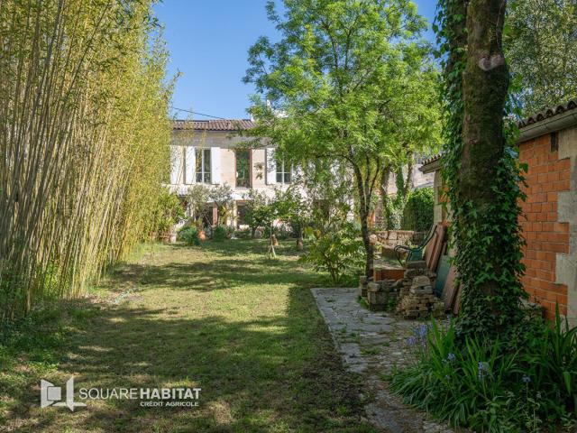 Maison 6 pièces 228 m²