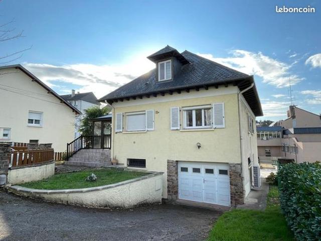 Maison 6 pièces 228 m²