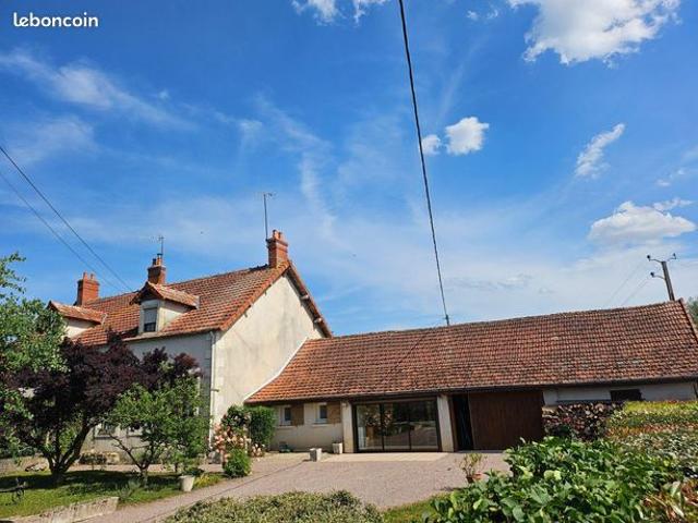 Maison 6 pièces 229 m²