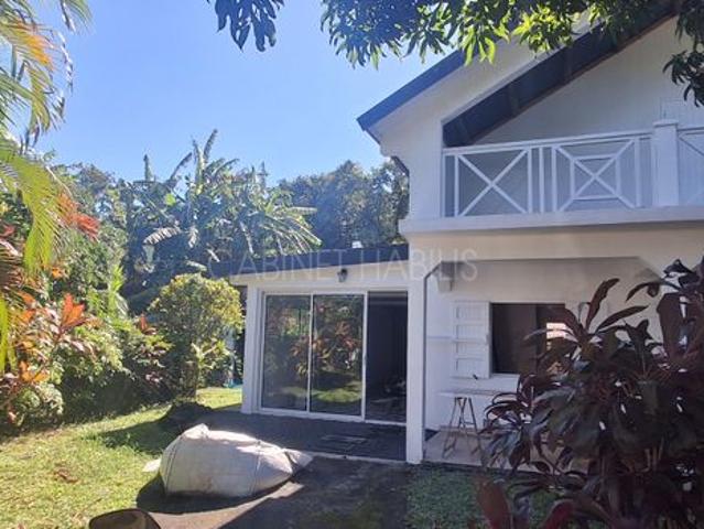 Maison 6 pièces 229 m²