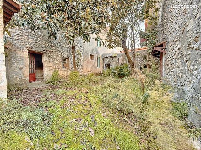 Maison 6 pièces 229 m²