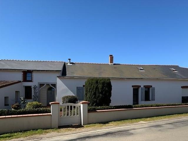 Maison 6 pièces 229 m²