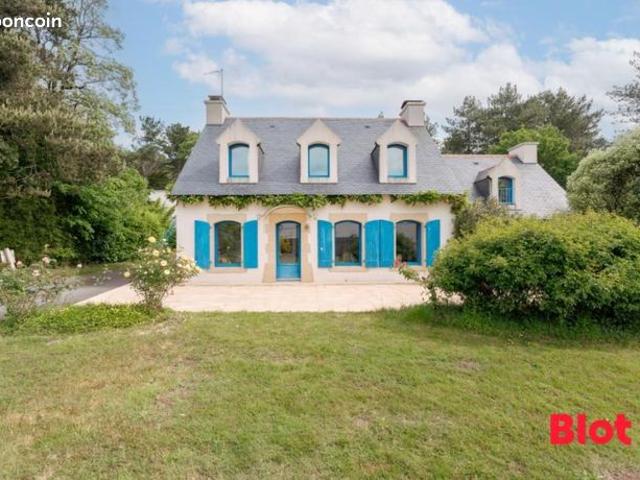 Maison 6 pièces 229 m²