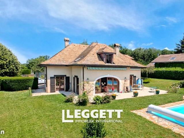 Maison 6 pièces 229 m²