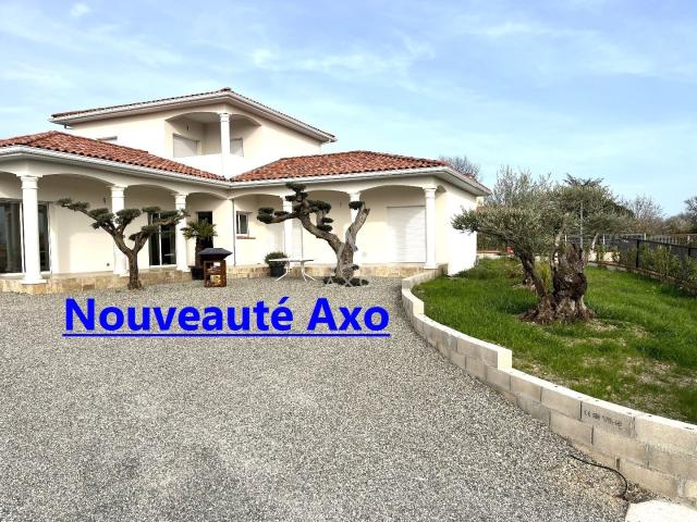 Maison 6 pièces 229 m²