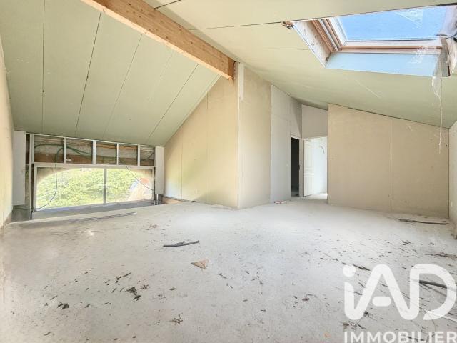 Maison 6 pièces 229 m²