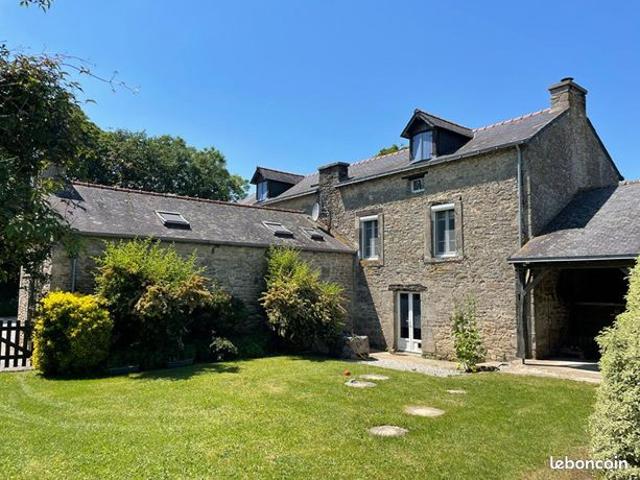 Maison 6 pièces 220 m²