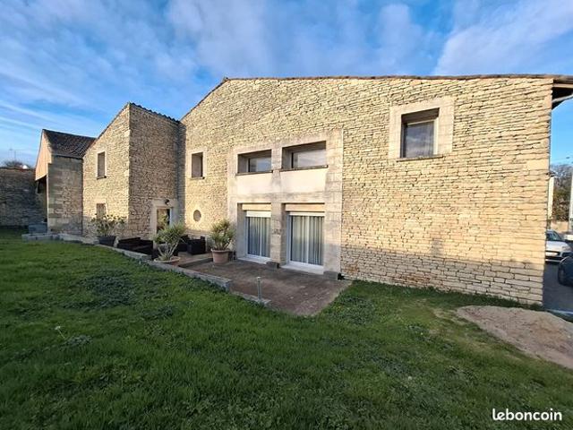 Maison 6 pièces 220 m²