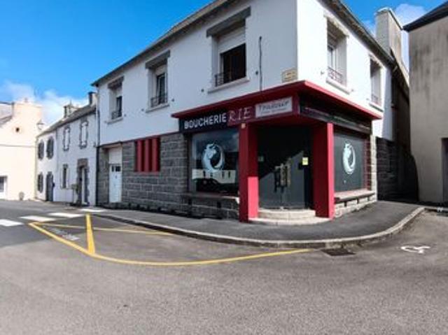 Maison 6 pièces 220 m²